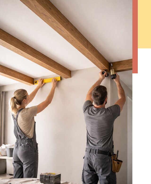 Монтаж декоративных балок на потолок в Феодосии от 4266 руб. — ОТДЕЛОЧНИК-Фдс